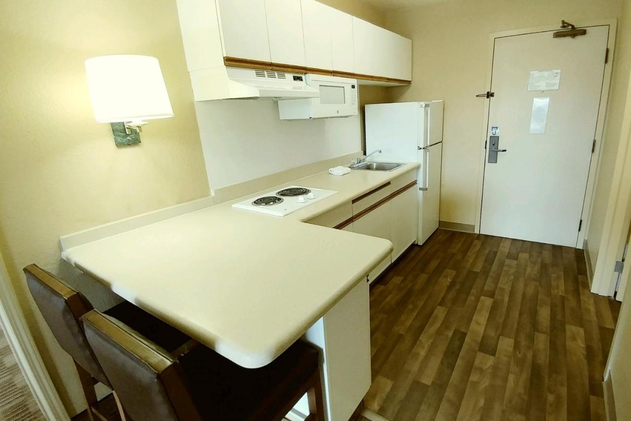 Extended Stay America Suites - Atlanta - Marietta - Powers Ferry Rd Sandy Springs Exterior photo