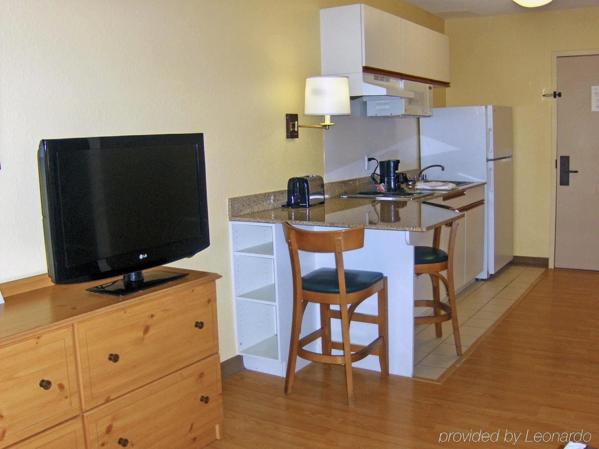 Extended Stay America Suites - Atlanta - Marietta - Powers Ferry Rd Sandy Springs Exterior photo